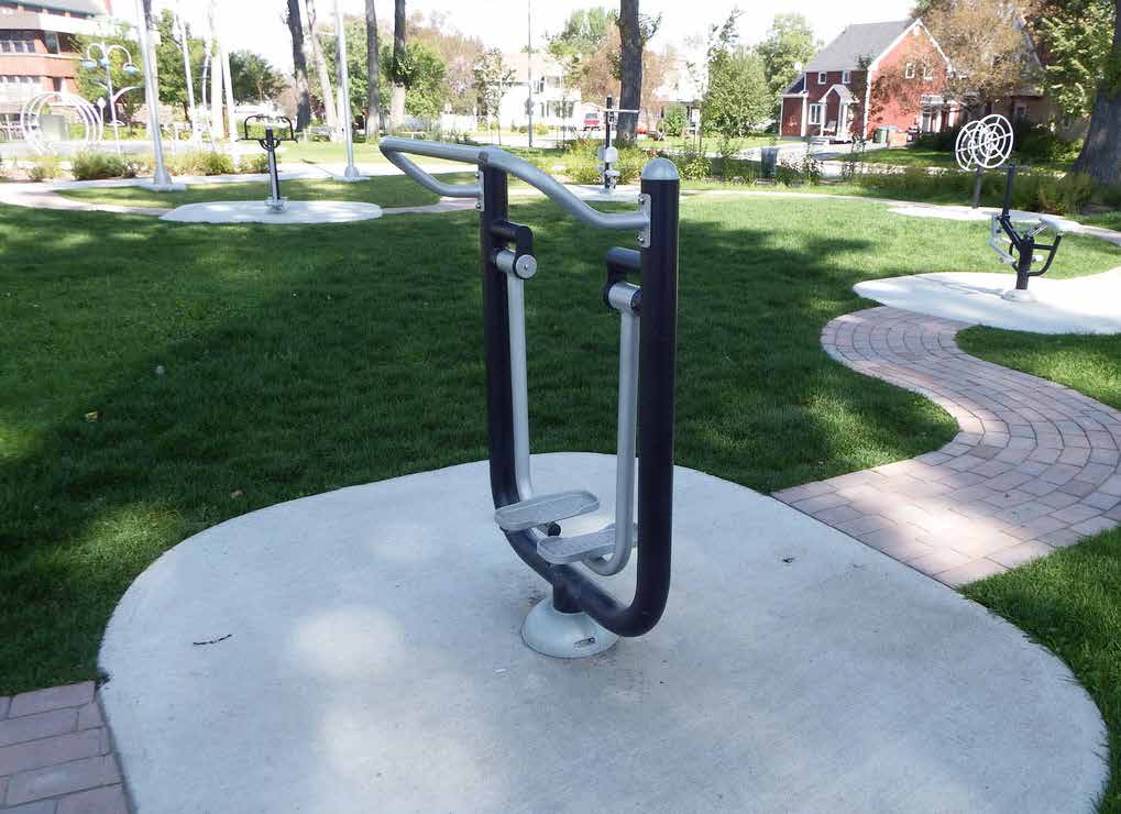 Application des éléments Rosta pour les aires de jeux Application des éléments Rosta pour les aires de jeux