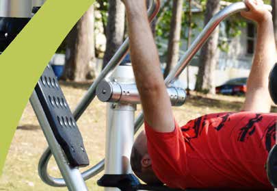 Application des éléments Rosta pour les aires de jeux Application des éléments Rosta pour les aires de jeux